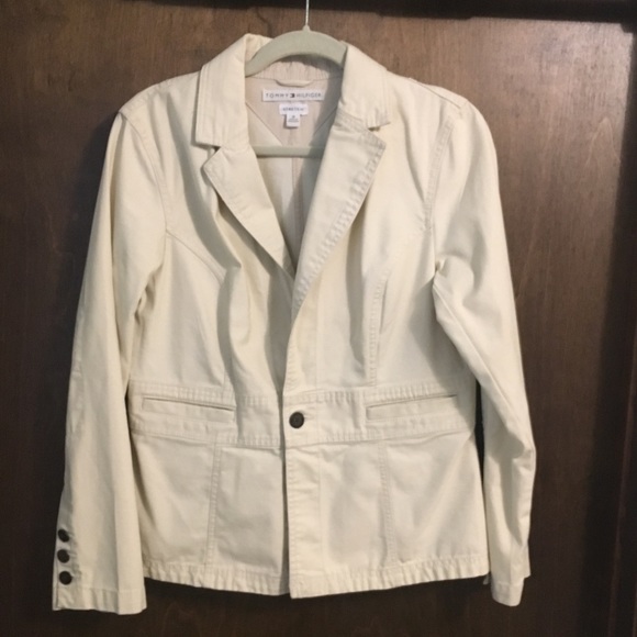 Tommy Hilfiger Jackets & Blazers - Tommy Hilfiger cream blazer